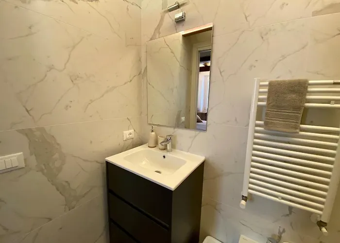 Monolocale San Pietro Centro Storico Di